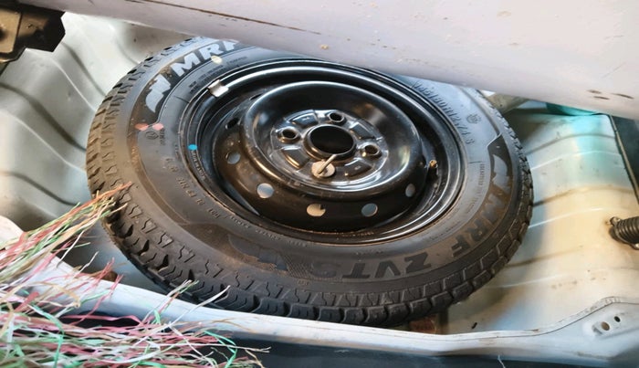 2014 Maruti Alto 800 LXI, Petrol, Manual, 57,141 km, tyre