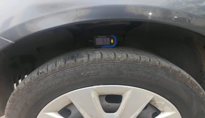 2013 Ford Figo ZXI 1.2 PETROL, Petrol, Manual, 38,981 km, tyre