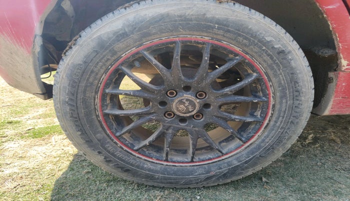 2017 Maruti Baleno DELTA DIESEL 1.3, Diesel, Manual, 1,88,174 km, tyre