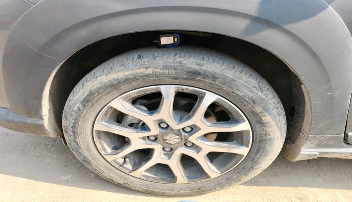 2023 Maruti XL6 ZETA MT, Petrol, Manual, 16,322 km, tyre