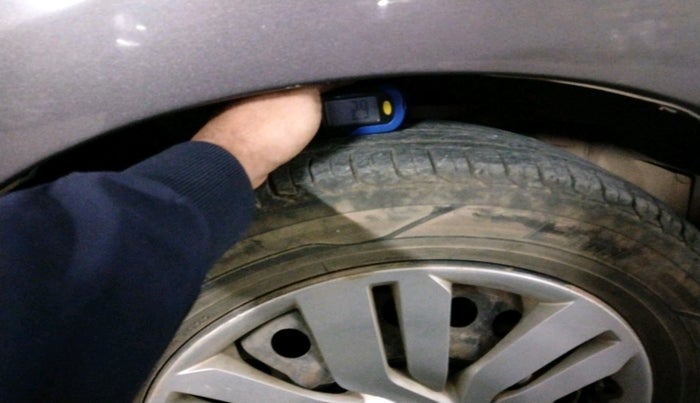 2014 Honda City 1.5L I-VTEC SV, Petrol, Manual, 85,345 km, tyre