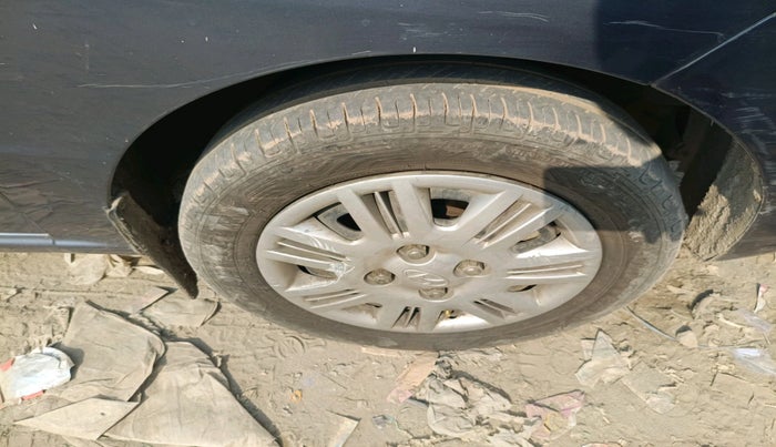 2011 Hyundai Santro Xing GLS, Petrol, Manual, 75,182 km, tyre