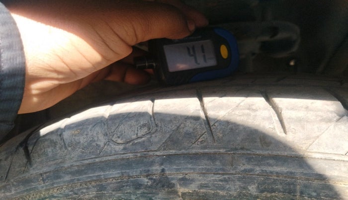 2023 KIA SELTOS HTE 1.5D IMT, Diesel, Manual, 1,20,844 km, tyre