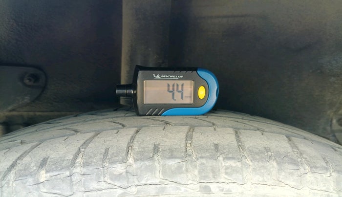 2015 Tata Zest XM PETROL, Petrol, Manual, 53,725 km, tyre