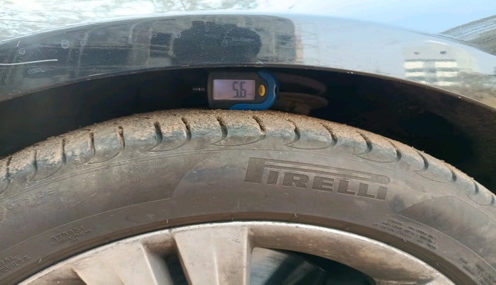 2013 BMW 3 Series 320D SPORTLINE, Diesel, Automatic, 94,547 km, tyre