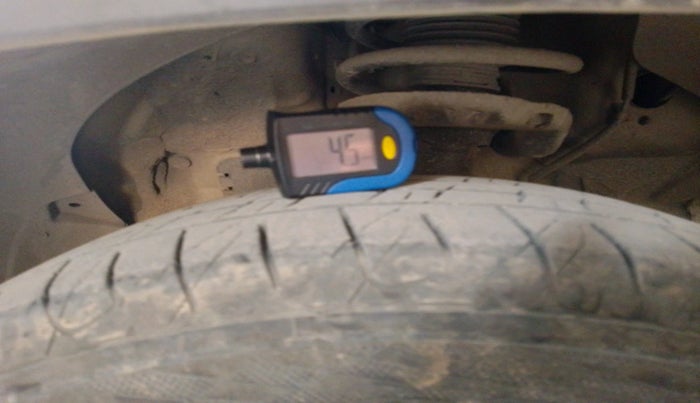 2020 KIA SELTOS HTK PLUS 1.5, Petrol, Manual, 90,418 km, tyre