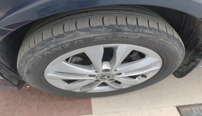 2019 Mercedes Benz C Class 220d, Diesel, Automatic, 18,615 km, tyre