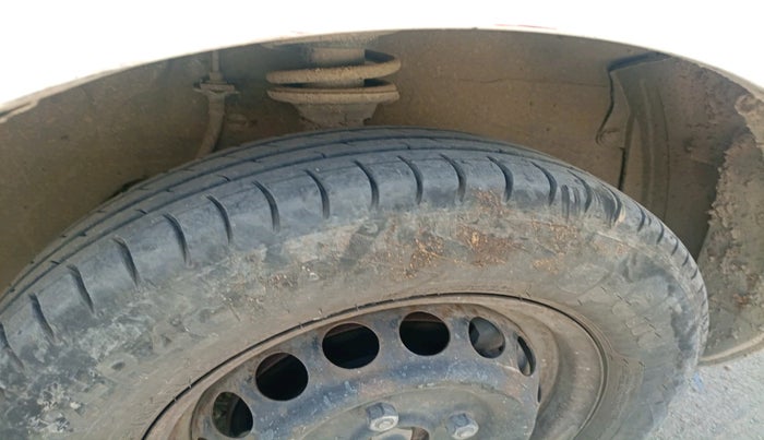 2016 Maruti Alto 800 LXI, Petrol, Manual, 71,282 km, tyre