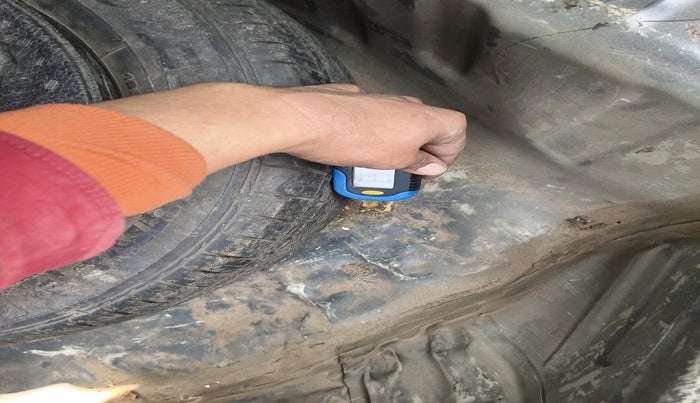 2020 Maruti Ciaz DELTA 1.5 SHVS MT PETROL, Petrol, Manual, 1,22,604 km, tyre