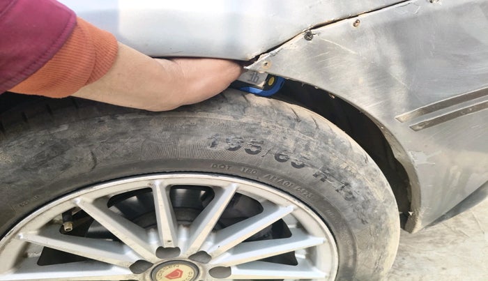 2020 Maruti Ciaz DELTA 1.5 SHVS MT PETROL, Petrol, Manual, 1,22,604 km, tyre