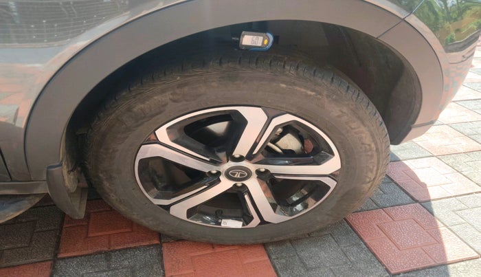 2023 Tata NEXON XZA PLUS PETROL, Petrol, Automatic, 15,431 km, tyre