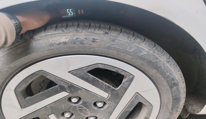 2024 Hyundai AURA S 1.2 CNG, Petrol, Manual, 33,009 km, tyre