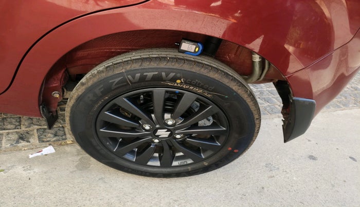 2025 Maruti New Wagon-R ZXI PLUS 1.2 AMT DUAL TONE, Petrol, Automatic, 609 km, tyre