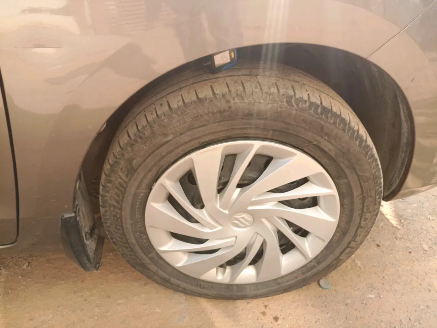 2023 Maruti Ertiga VXI AT SHVS, Petrol, Automatic, 29,595 km, tyre