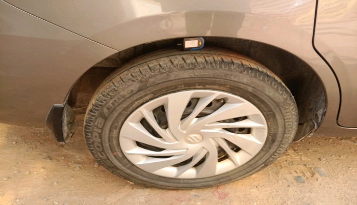 2023 Maruti Ertiga VXI AT SHVS, Petrol, Automatic, 29,595 km, tyre