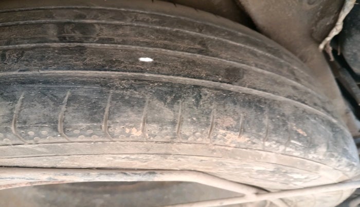 2016 Renault Duster 110 PS RXL 4X2 MT, Diesel, Manual, 52,791 km, tyre