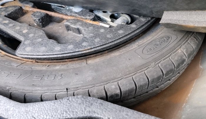 2018 Maruti Ciaz ALPHA DIESEL 1.3, Diesel, Manual, 1,31,058 km, tyre