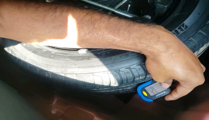 2020 Tata NEXON XZ PLUS PETROL, Petrol, Manual, 42,555 km, tyre