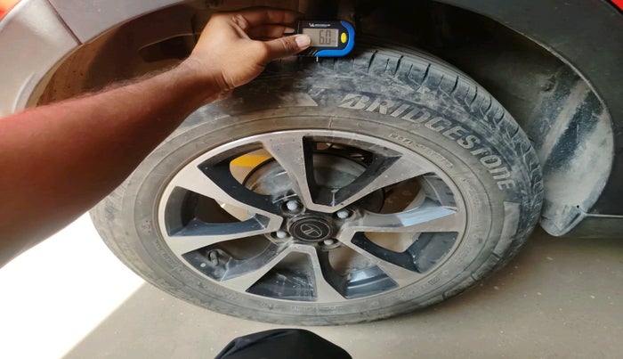 2020 Tata NEXON XZ PLUS PETROL, Petrol, Manual, 42,555 km, tyre