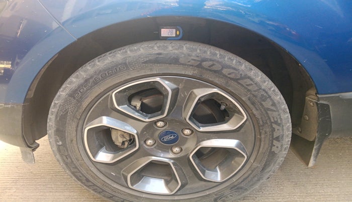 2020 Ford Ecosport TITANIUM 1.5 SPORTS(SUNROOF) PETROL, Petrol, Manual, 42,214 km, tyre