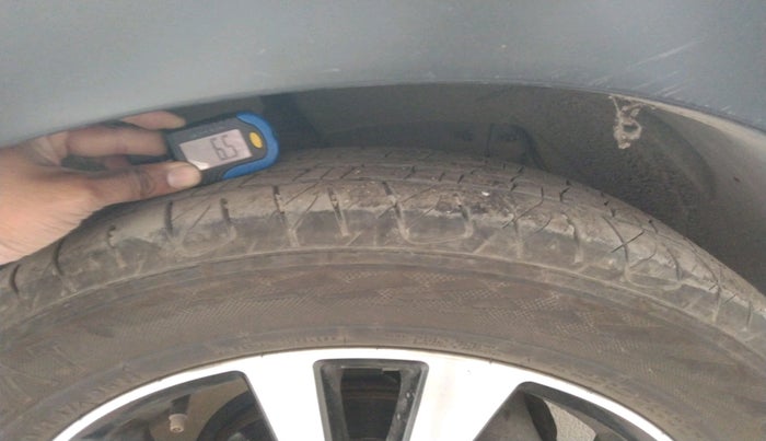 2021 Nissan Kicks XV 1.5, Petrol, Manual, 99,478 km, tyre