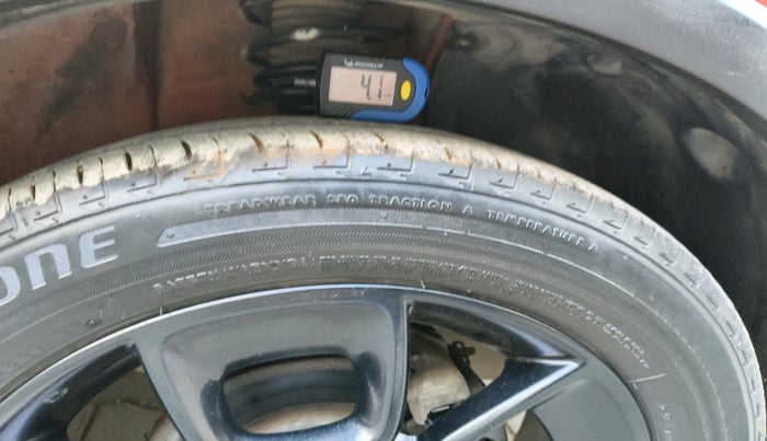 2021 Maruti IGNIS ZETA 1.2, Petrol, Manual, 16,900 km, tyre