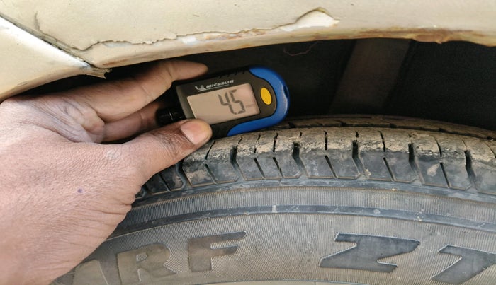 2011 Maruti Swift Dzire VXI, Petrol, Manual, 1,11,291 km, tyre