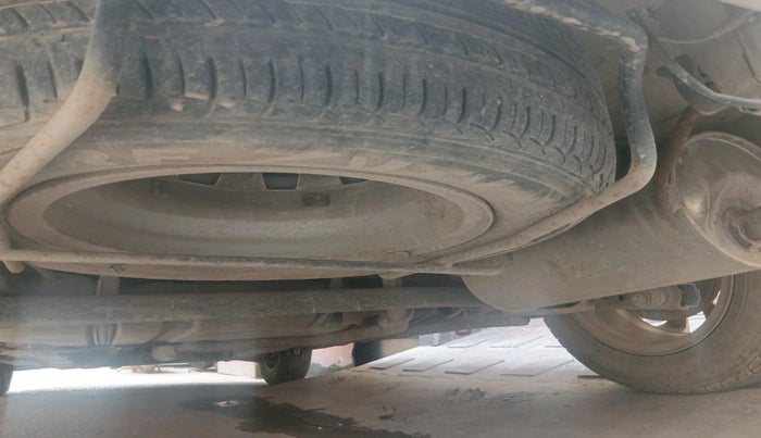 2012 Maruti Ertiga ZXI, Petrol, Manual, 25,620 km, tyre