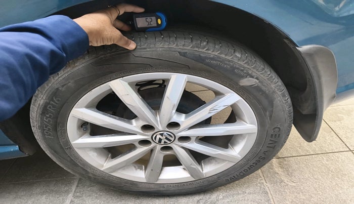 2017 Volkswagen Ameo HIGHLINE PLUS 1.5L AT 16 ALLOY, Diesel, Automatic, 64,607 km, tyre