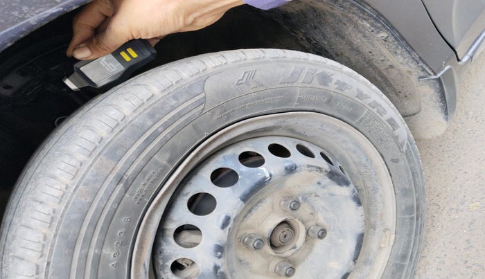 2018 Honda Amaze 1.2L I-VTEC S, Petrol, Manual, 1,04,048 km, tyre