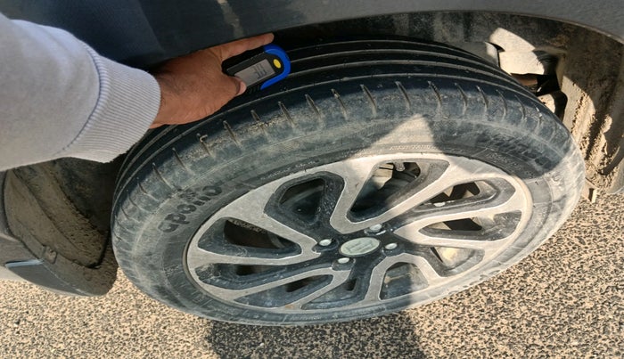 2022 Maruti Baleno DELTA PETROL 1.2, Petrol, Manual, 42,892 km, tyre