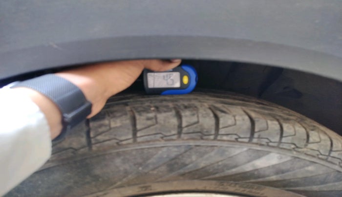 2016 Hyundai Creta SX PLUS 1.6 PETROL, Petrol, Manual, 73,233 km, tyre