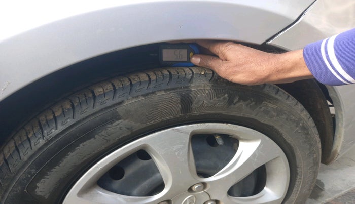 2012 Hyundai Verna FLUIDIC 1.6 VTVT EX, Petrol, Manual, 1,06,209 km, tyre