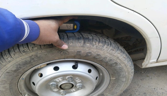 2012 Maruti Alto LXI, Petrol, Manual, 62,051 km, tyre