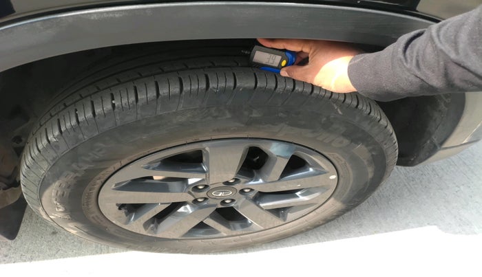 2023 Tata Harrier XT PLUS 2.0L KRYOTEC DARK EDITON, Diesel, Manual, 35,855 km, tyre