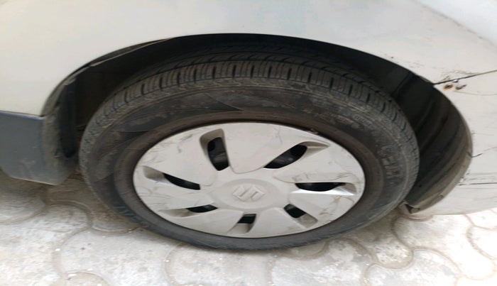 2018 Maruti Celerio VXI CNG, Petrol, Manual, 77,567 km, tyre