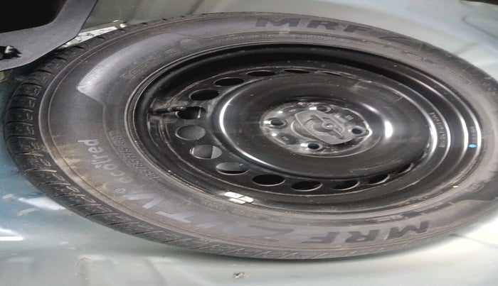 2020 Maruti Baleno DELTA PETROL 1.2, Petrol, Manual, 30,466 km, tyre