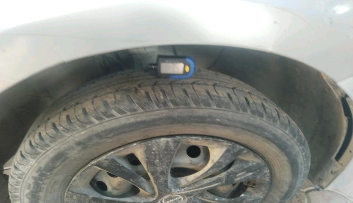 2016 Hyundai Elite i20 MAGNA 1.2, Petrol, Manual, 83,583 km, tyre