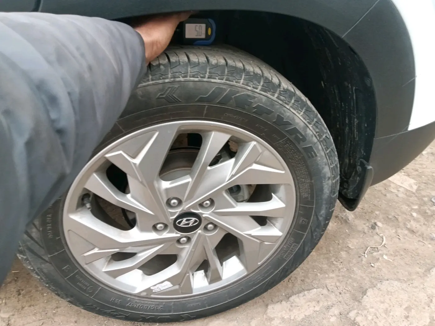 2023 Hyundai Creta SX 1.5 PETROL, Petrol, Manual, 23,938 km, tyre