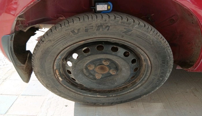 2011 Toyota Etios Liva GD, Diesel, Manual, 1,59,095 km, tyre