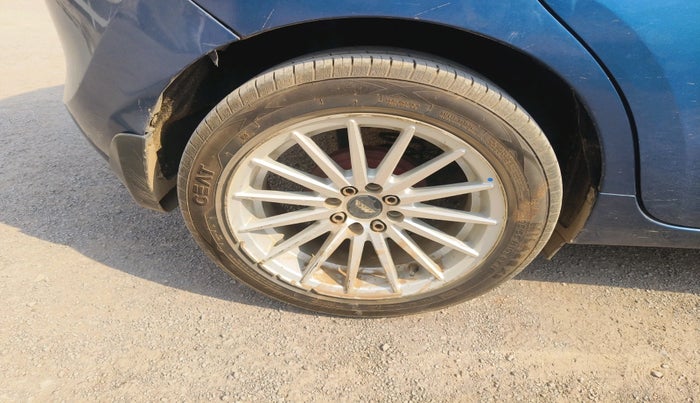 2016 Maruti Baleno DELTA PETROL 1.2, Petrol, Manual, 1,19,542 km, tyre