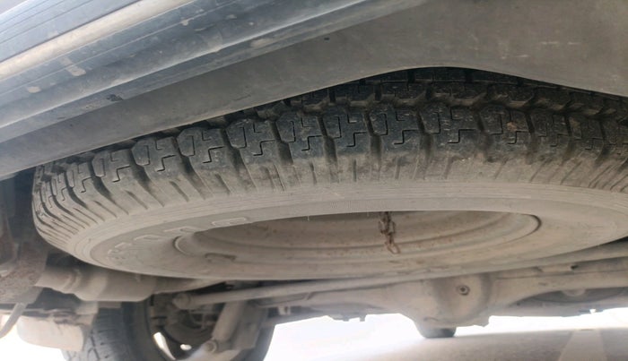 2018 Tata Hexa XTA 4X2 6 STR, Diesel, Automatic, 88,105 km, tyre