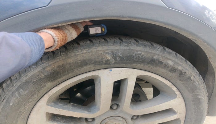 2018 Tata Hexa XTA 4X2 6 STR, Diesel, Automatic, 88,105 km, tyre