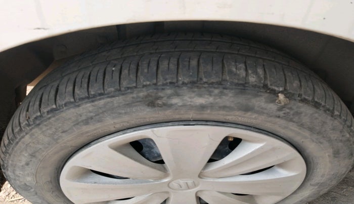 2017 Maruti Ertiga VDI SHVS, Diesel, Manual, 1,30,555 km, tyre