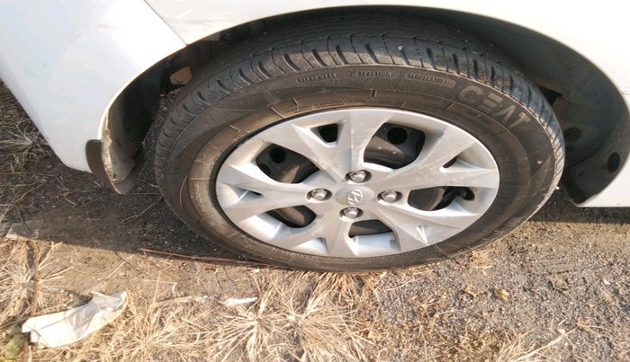 2013 Hyundai Grand i10 MAGNA 1.2 KAPPA VTVT, Petrol, Manual, 43,104 km, tyre