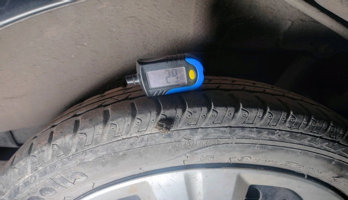 2018 Maruti Wagon R 1.0 VXI, Petrol, Manual, 25,268 km, tyre