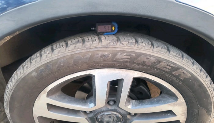 2018 Tata Hexa XTA 4X2 6 STR, Diesel, Automatic, 76,035 km, tyre