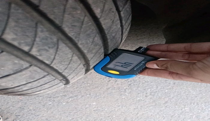 2022 Volkswagen TAIGUN GT 1.5 TSI MT, Petrol, Manual, 1,05,067 km, tyre