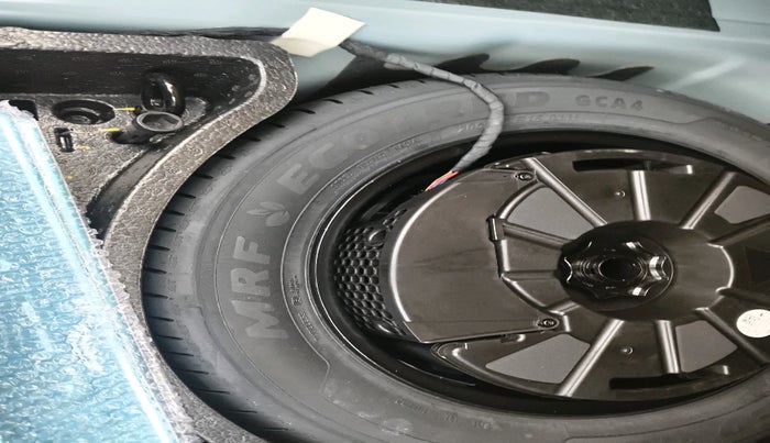 2025 Volkswagen VIRTUS GT PLUS TSI 1.5 EVO DSG, Petrol, Automatic, 10,720 km, tyre