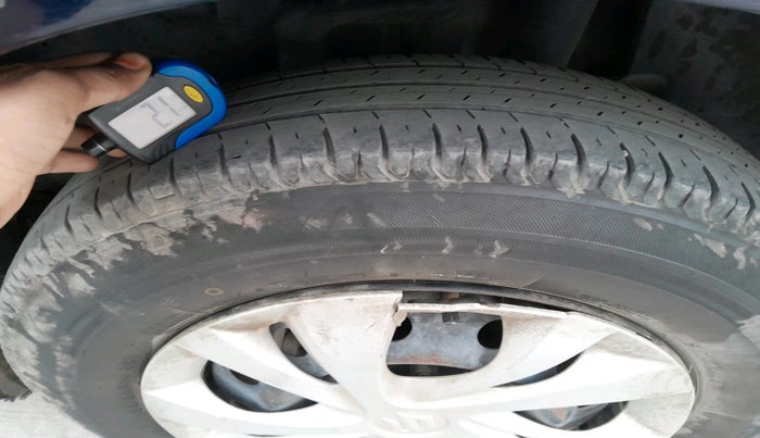 2020 Maruti Swift VXI, Petrol, Manual, 1,02,514 km, tyre